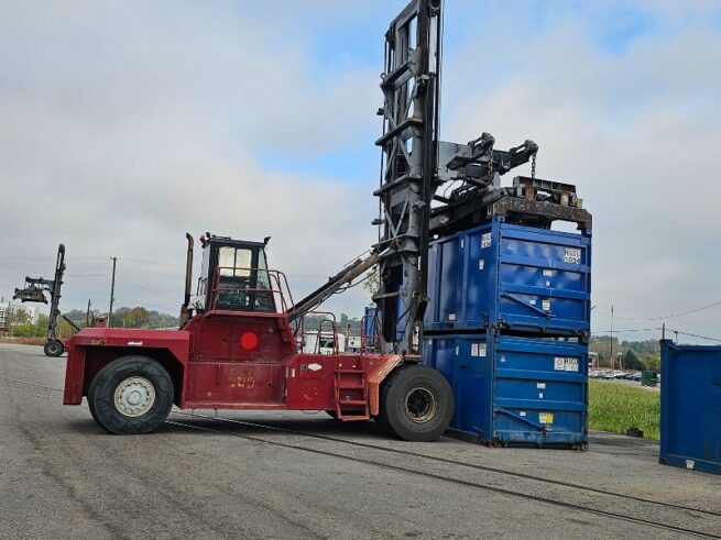 Taylor TEC950L Loaded Container Handler